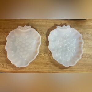 Vintage Hazel Atlas Grape Shaped Milk Glass Candy Trinket Relish Dishes-$12.00 e